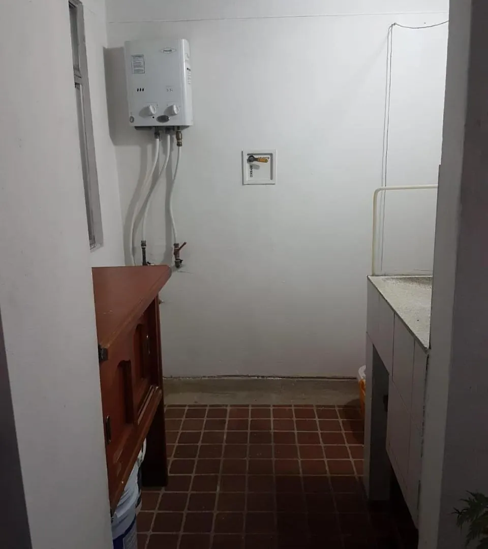 Casa Entera-Cerca A Mall La Central Y Estacion De Tranvia Medellin Holiday home