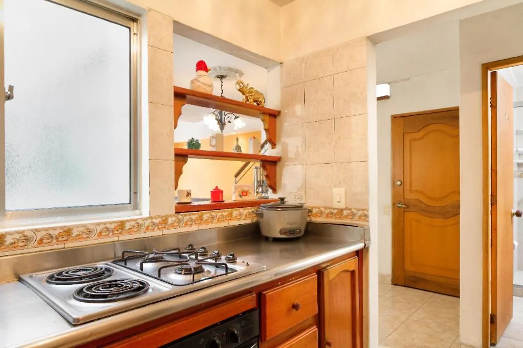 Holiday home Casa Entera-Cerca A Mall La Central Y Estacion De Tranvia Medellin