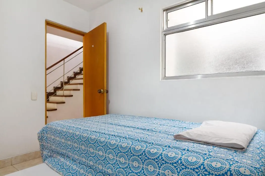 Casa Entera-Cerca A Mall La Central Y Estacion De Tranvia Medellin Holiday home