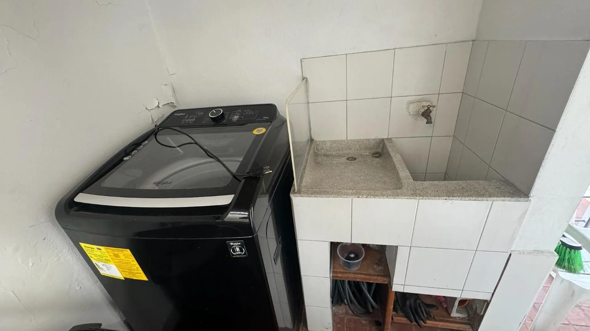 Σπίτι διακοπών Casa Entera-Cerca A Mall La Central Y Estacion De Tranvia Μεντεγίν