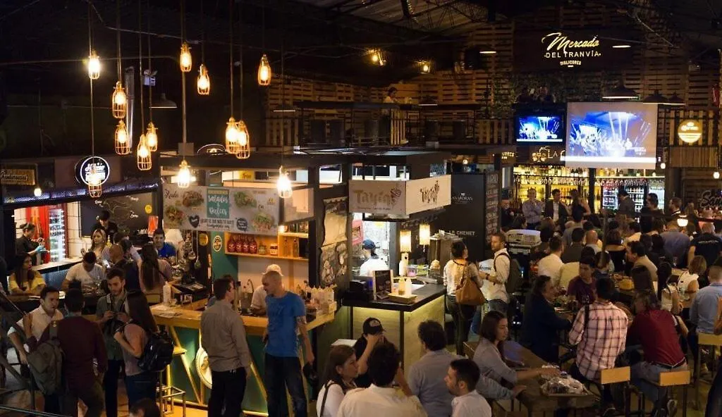 Prázdninový dům Casa Entera-Cerca A Mall La Central Y Estacion De Tranvia Medellín Kolumbie