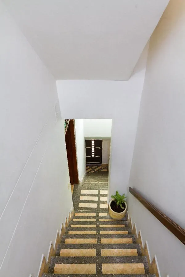 Casa Entera-Cerca A Mall La Central Y Estacion De Tranvia Medellín 0*,  Kolumbie